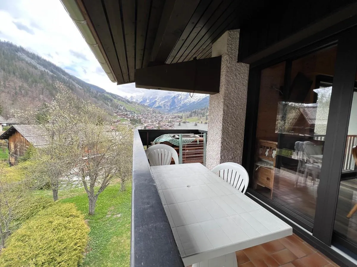 Sapaudia G - Appartement Skis Aux Pieds, Belle Vue La Clusaz Apartment