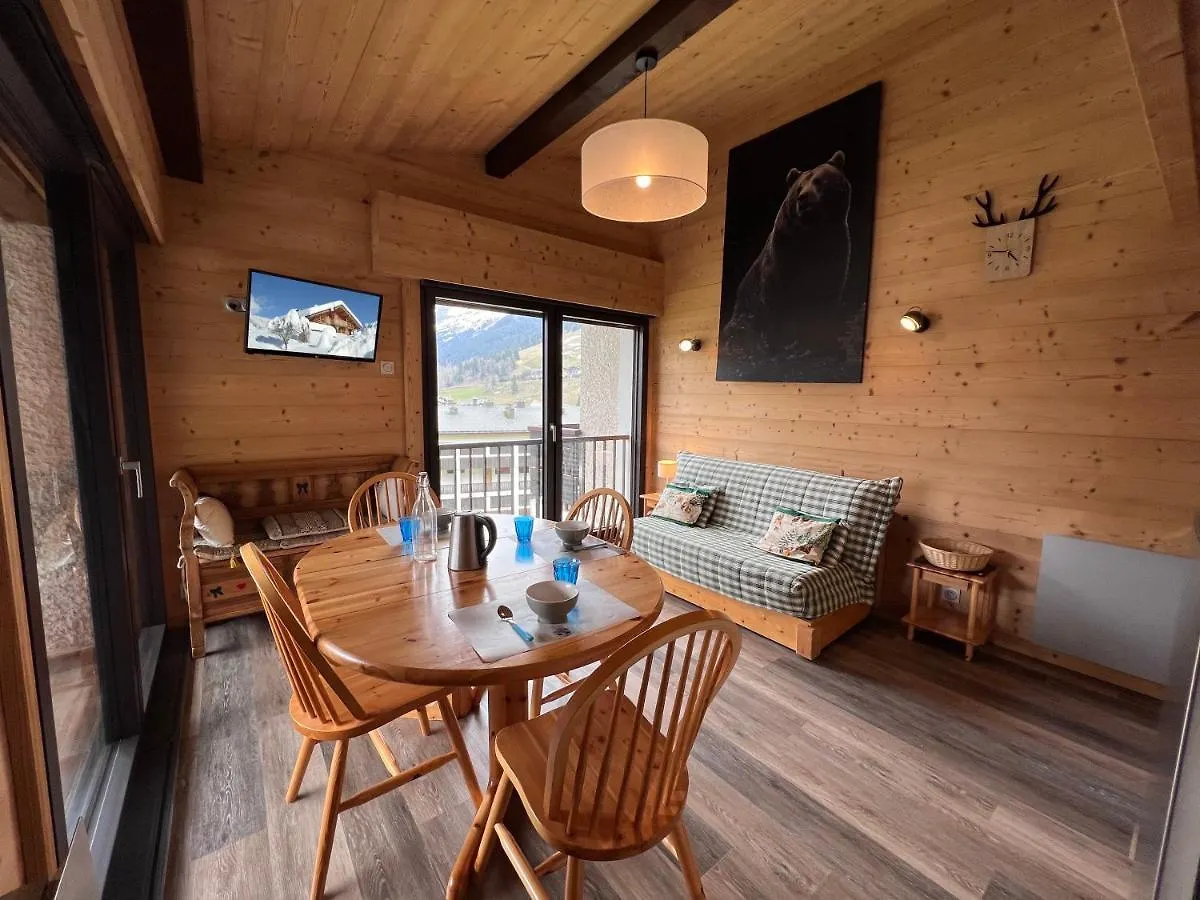 Sapaudia G - Appartement Skis Aux Pieds, Belle Vue La Clusaz
